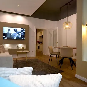 Meetsleopold Apartment